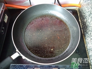 肉丸子可以用面粉嗎？肉丸子用什么粉？