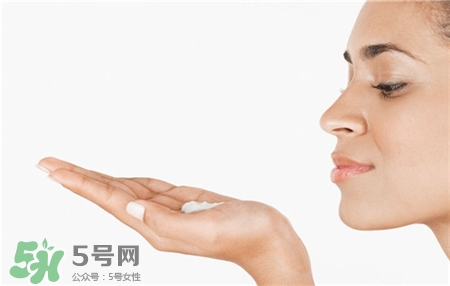 pola新護(hù)手霜多少錢(qián)?pola2017新護(hù)手霜專(zhuān)柜價(jià)格