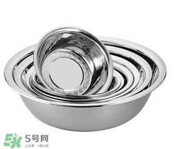 腌肉可以用不銹鋼盆嗎？不銹鋼盆可以腌肉嗎？