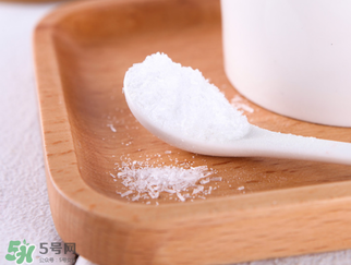 腌肉可以放味精嗎？腌肉時(shí)放味精好嗎？