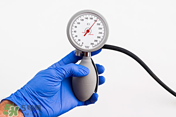 高血壓能吃靈芝嗎?高血壓患者吃靈芝好嗎 高血壓能吃靈芝嗎?高血壓患者吃靈芝好嗎