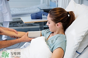 高血壓能吃靈芝嗎?高血壓患者吃靈芝好嗎 高血壓能吃靈芝嗎?高血壓患者吃靈芝好嗎