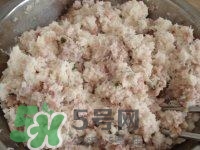 做藕丸子要放多少鹽？一斤藕做藕圓子放多少鹽合適？