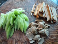 魚丸可以和什么一起炒？魚丸可以炒什么菜？