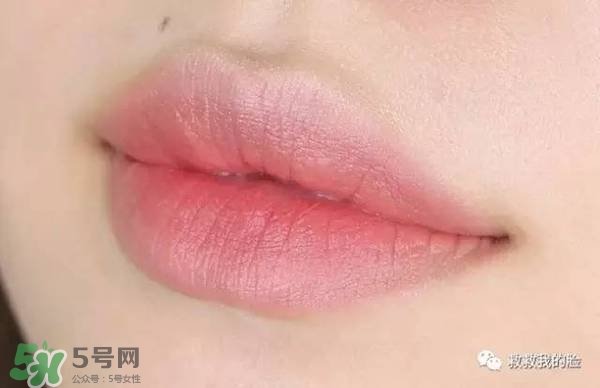 金高銀妝容怎么化？金高銀仿妝