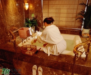 毛囊炎可以洗澡嗎?毛囊炎洗澡用硫磺皂嗎? 毛囊炎可以洗澡嗎?毛囊炎洗澡用硫磺皂嗎?