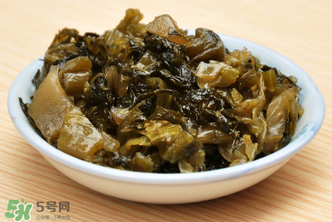 腌酸菜多長(zhǎng)時(shí)間能吃？酸菜腌制多長(zhǎng)時(shí)間可以吃？