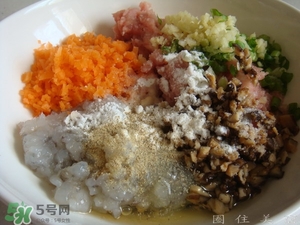 一斤糯米可以做多少個糯米丸子？一斤糯米可以做多少糯米圓子？