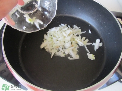 一斤魚可以做多少魚丸？一斤魚可以做幾個(gè)魚丸？