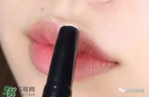 金高銀妝容怎么化？金高銀仿妝