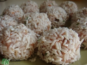 一斤糯米可以做多少個糯米丸子？一斤糯米可以做多少糯米圓子？