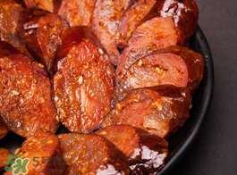 臘腸外面的皮是什么？臘腸皮是什么做的？