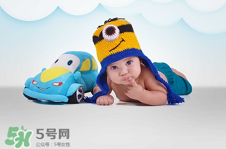 嬰兒屁股有硬塊怎么辦?硬塊是什么東西 嬰兒屁股有硬塊怎么辦?硬塊是什么東西