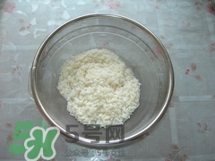 珍珠丸子蒸多長時間？珍珠丸子要蒸多久？