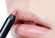 唇線筆可以當眼線筆嗎？唇線筆怎么當眼線筆？