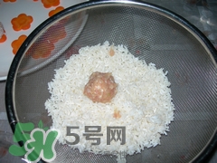 珍珠丸子蒸多長時間？珍珠丸子要蒸多久？