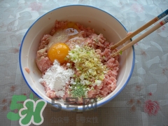 珍珠丸子蒸多長時間？珍珠丸子要蒸多久？