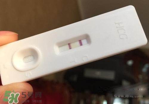 懷孕兩個月試紙顏色淺怎么回事？懷孕兩個月試紙顏色淺什么原因？