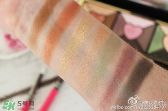 too faced愛心眼影盤試色 too faced love眼影盤試色圖 too faced愛心眼影盤試色 too faced love眼影盤試色圖