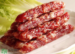 臘腸有亞硝酸鹽嗎？香腸有亞硝酸鹽嗎？