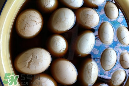 腌雞蛋放多少鹽？腌雞蛋10斤需多少鹽？