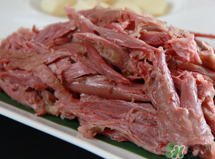 狗肉怎么腌制？腌制狗肉放什么調(diào)料？