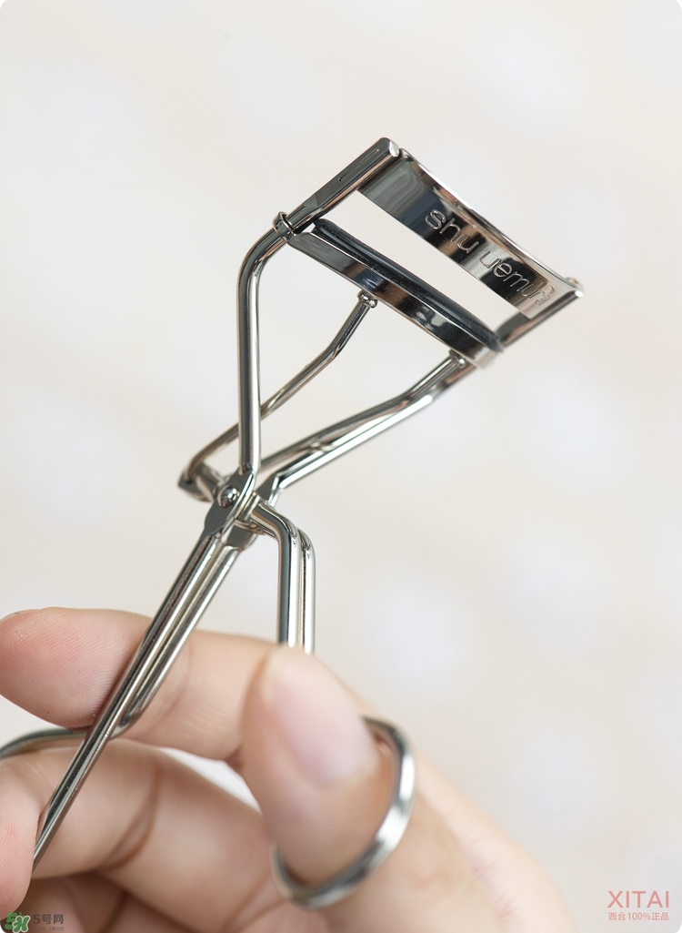 植村秀睫毛夾好用嗎？植村秀睫毛夾怎么用