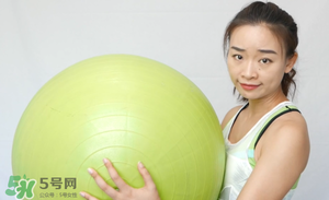 怎么減肥胸部不會(huì)變??？減肥不減胸的最好辦法