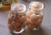 腌雞蛋用什么容器好？腌咸雞蛋用什么容器？