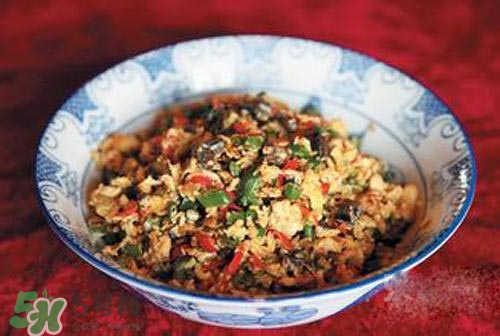 黃鱔可以和雞蛋一起吃嗎？黃鱔和雞蛋怎么一起吃？