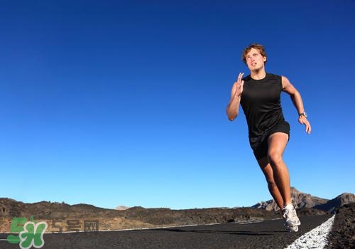 跑步岔氣還能繼續(xù)跑步嗎？為什么跑步會岔氣？