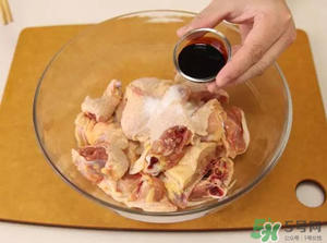 雞肉腌制不能超過多久？雞肉腌了三天還能吃嗎？