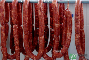 曬香腸要扎孔嗎？曬香腸需要扎洞嗎？