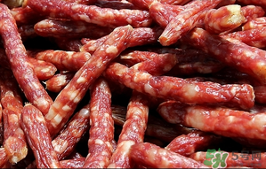 香腸有哈喇味如何去除？香腸有哈喇味能吃嗎？