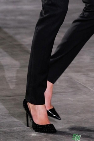 2017年春夏流行什么鞋子？2017年春夏流行鞋子搭配