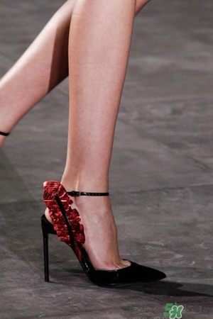 2017年春夏流行什么鞋子？2017年春夏流行鞋子搭配