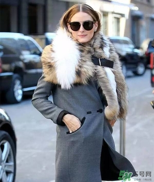 2017年圍巾流行怎么搭？2017年圍巾流行趨勢