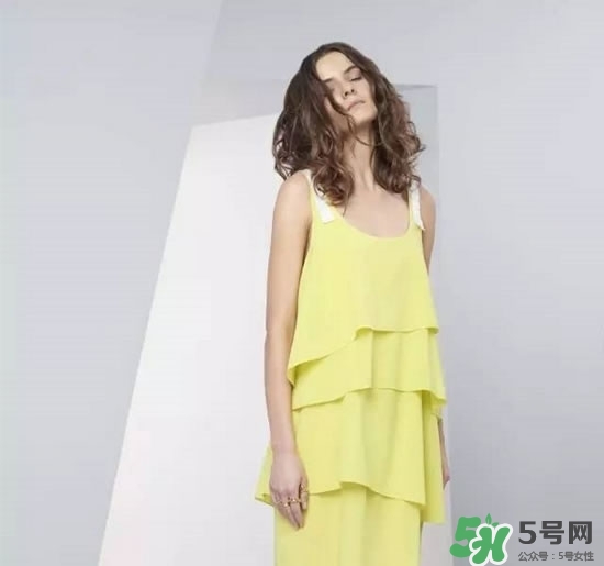 2017年衣服流行什么顏色？2017年衣服流行色