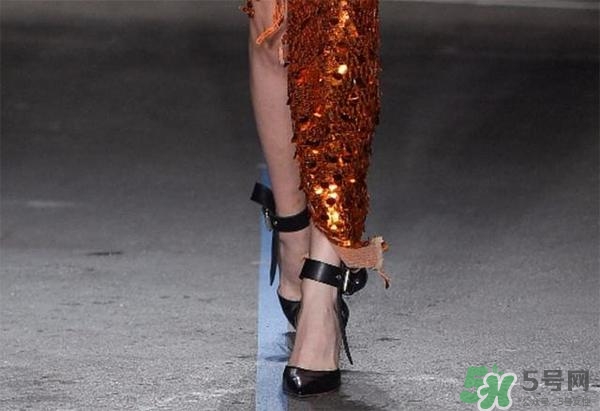 2017年春夏流行什么鞋子？2017年春夏流行鞋子搭配