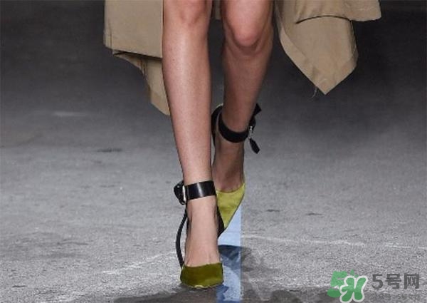 2017年春夏流行什么鞋子？2017年春夏流行鞋子搭配