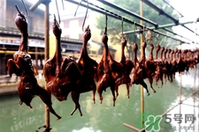 臘雞下雨天怎么辦？臘雞下雨天會變質(zhì)嗎？