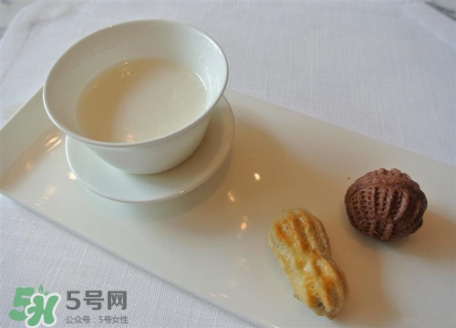 杏仁茶孕婦可以吃嗎?孕婦吃杏仁茶有什么好處 杏仁茶孕婦可以吃嗎?孕婦吃杏仁茶有什么好處