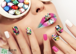2017年指甲流行什么顏色？2017年流行什么指甲？