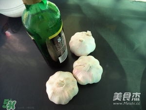 臘八蒜用什么蒜？臘八蒜用新蒜還是老蒜？