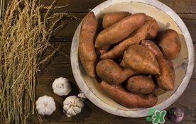 紅薯有黑斑能吃么 地瓜有黑點(diǎn)可以吃嗎 紅薯有黑斑能吃么 地瓜有黑點(diǎn)可以吃嗎