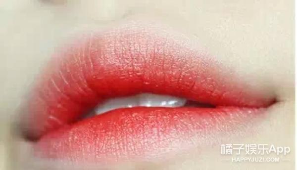 反咬唇妝怎么畫？反咬唇妝畫法圖解