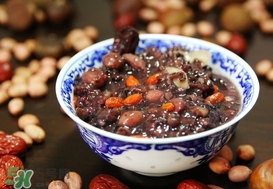 臘八粥要放糖嗎？臘八粥放冰糖還是白糖還是紅糖？