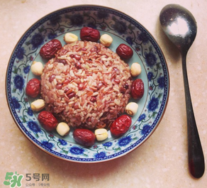 臘八飯什么時(shí)候吃？臘八飯吃什么？