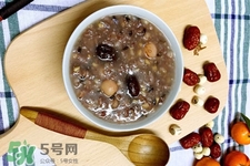 臘八飯的營(yíng)養(yǎng)價(jià)值 臘八飯的功效與作用 臘八飯的營(yíng)養(yǎng)價(jià)值 臘八飯的功效與作用
