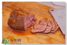 一斤牛肉鹵出來(lái)有多少?一斤牛肉可以鹵多少?